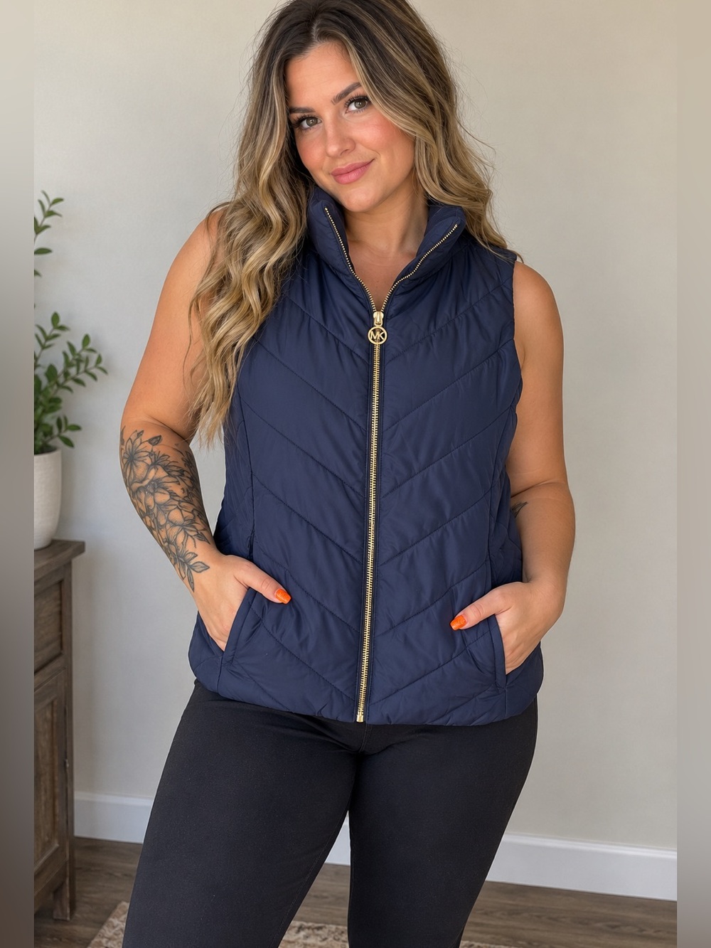 Michael Kors Women’s Navy Quilted Puffer Vest Size Large